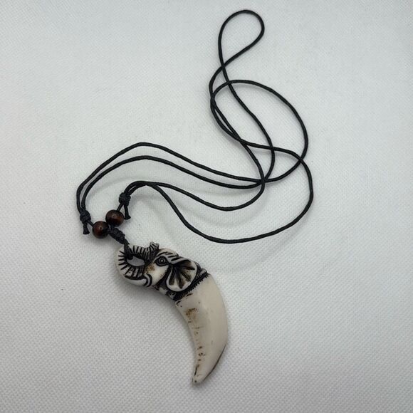 NWOT Wood and resin elephant tusk pendant and wax cord - Picture 1 of 5